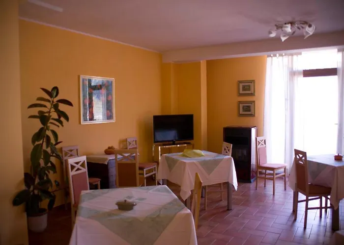 Sole Luna 3* بيرودجا