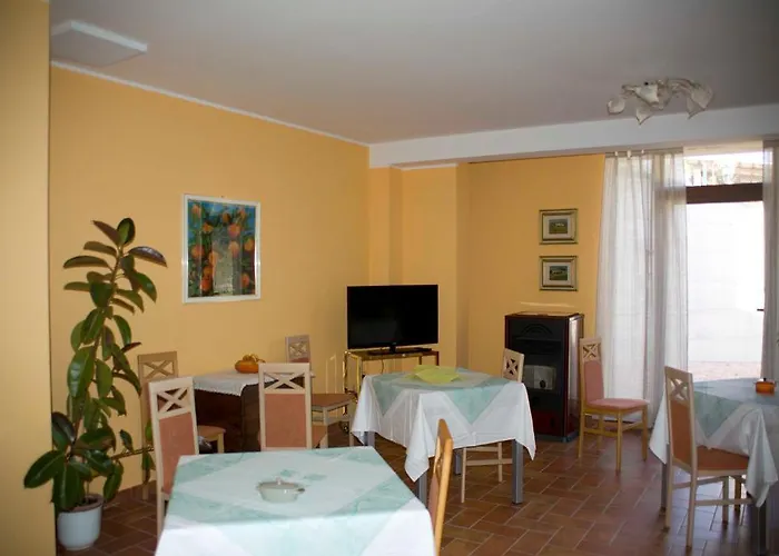 Sole Luna فندق مبيت وإفطار 3*