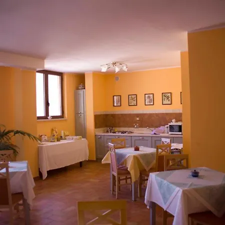 Sole Luna فندق مبيت وإفطار