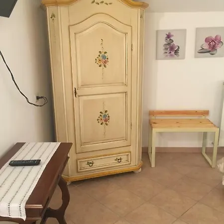 Sole Luna فندق مبيت وإفطار بيرودجا